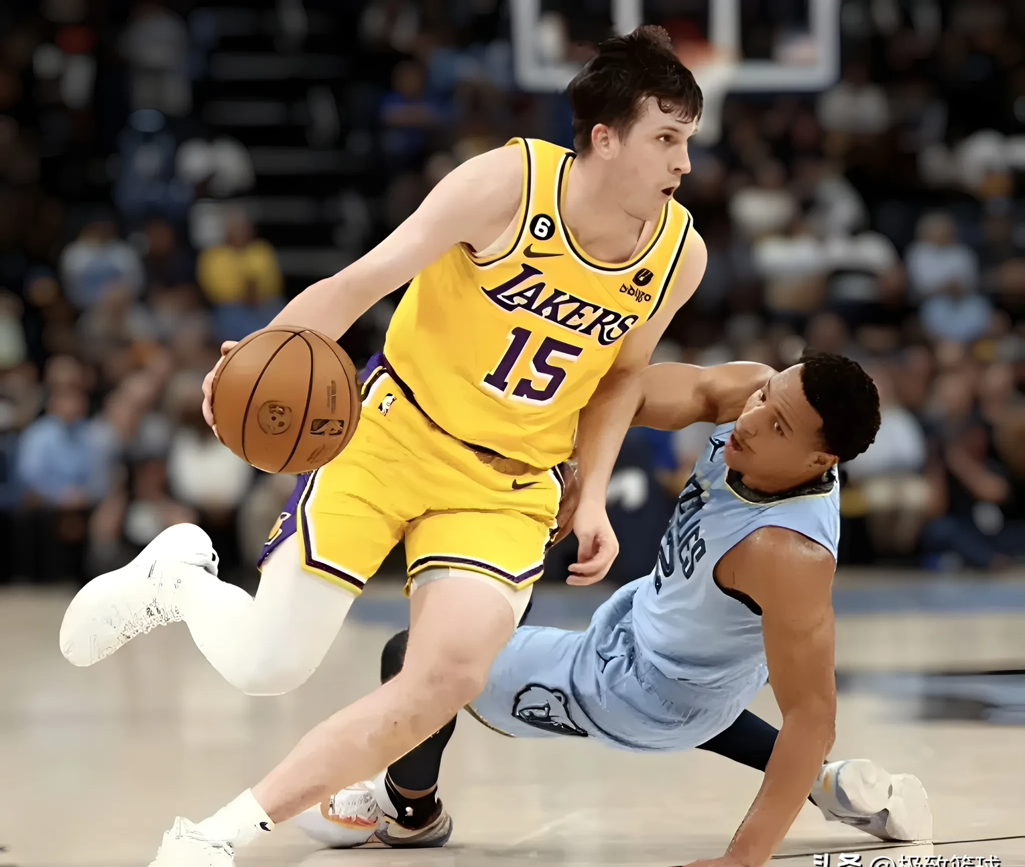 金年会体育英超赛前走向成谜，洛杉矶湖人造点机会，媒体盛赞，轮换策略成焦点的简单介绍